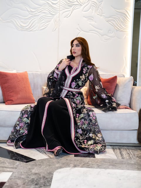 Amira